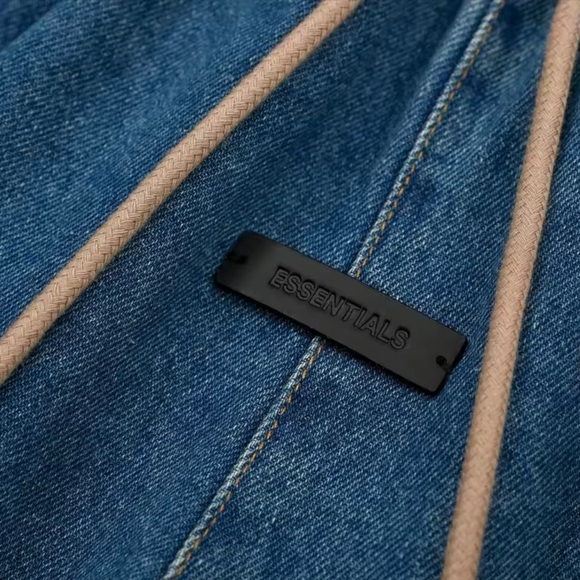 Essentials denim pants size XL - Picture 2 of 4